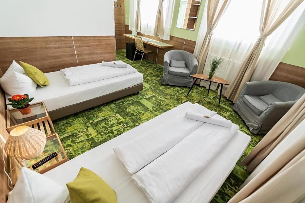 24Seven Apartments - Self Check-In Altdorf  Exterior photo
